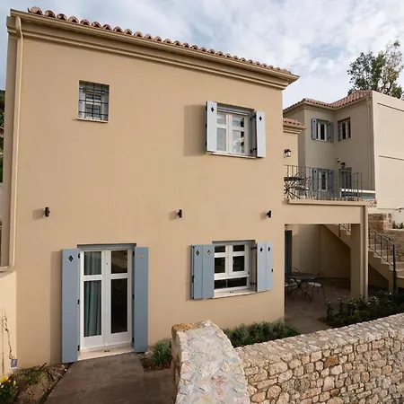 Hébergement de vacances Ostria Studio, Kyparissia Oldtown Home Collection
