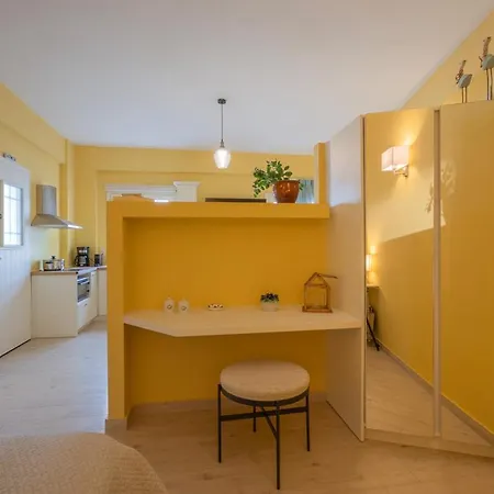 Ostria Old Town Collection * キパリシア