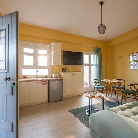 Ostria Old Town Collection Holiday home Kyparissia