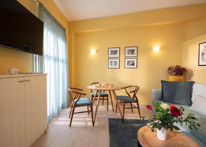 Ostria Studio, Kyparissia Oldtown Home Collection Feriehus *